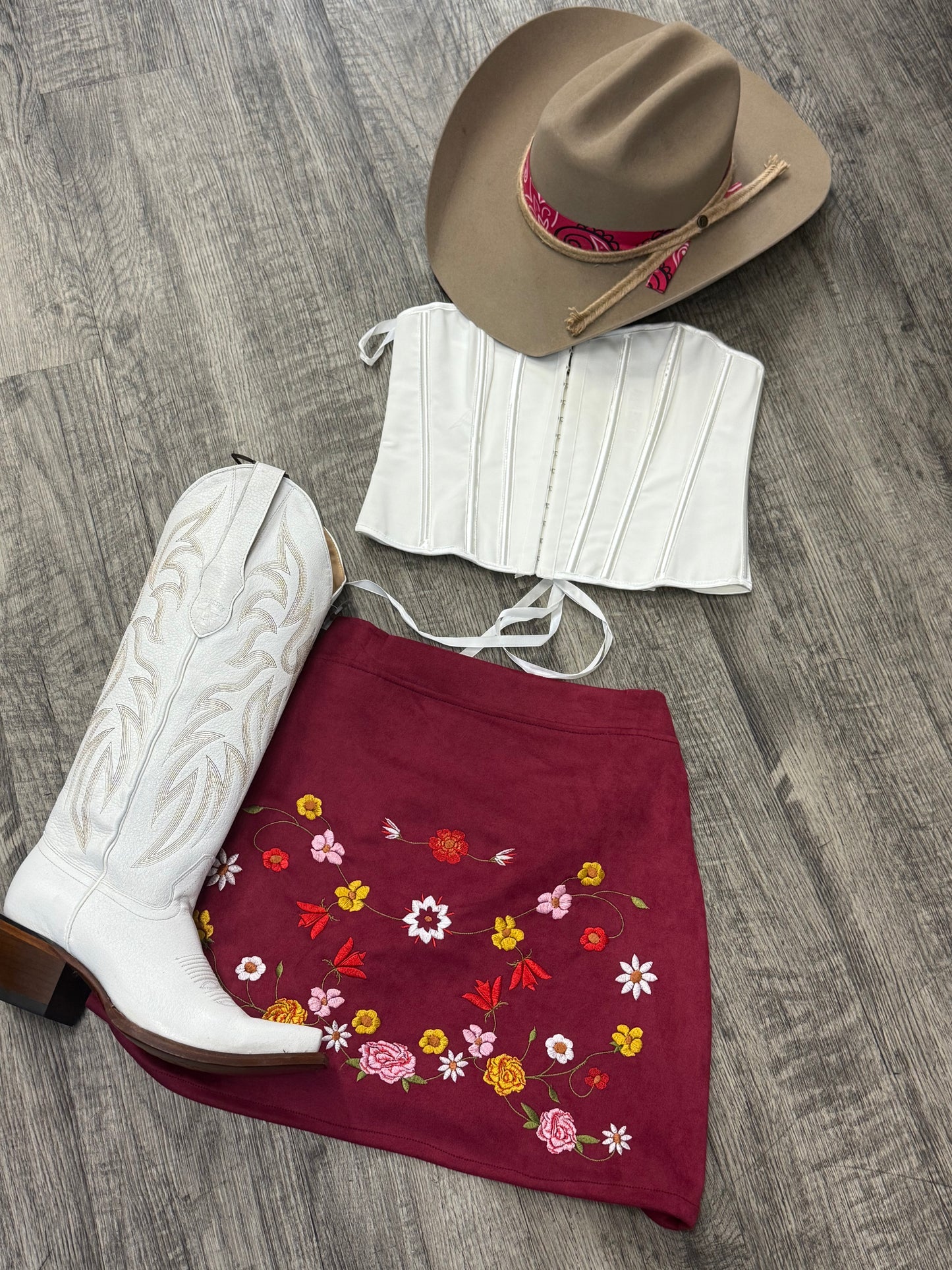 Mexicana| Embroidered Mini Skirt