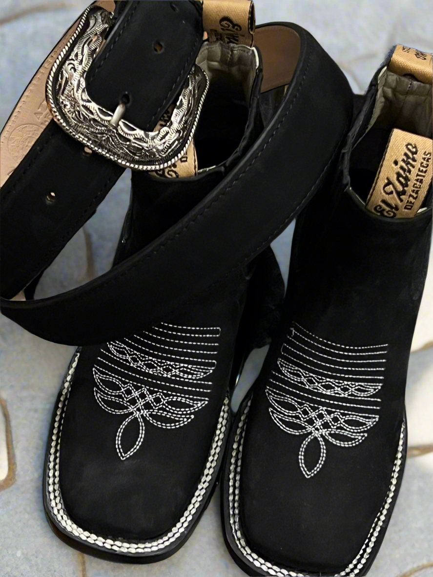 Women’s Black Square Toe Botines & Belt