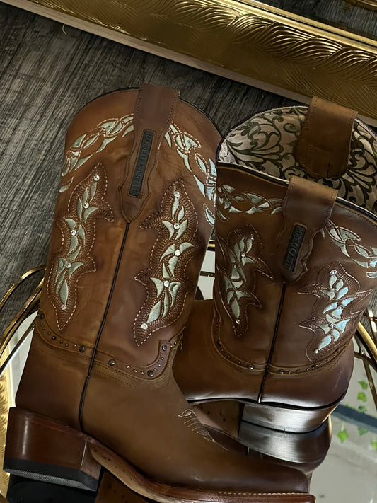 Cristina | Square Toe Boots