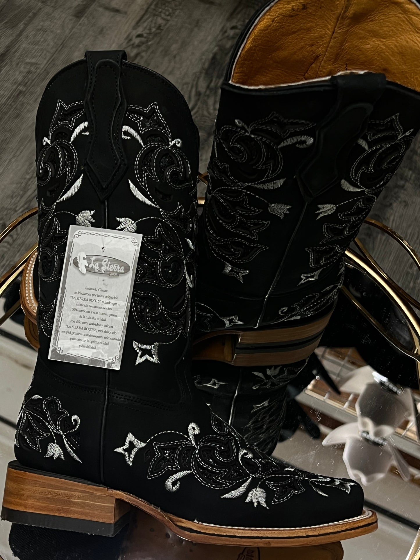 Valeria| Square Toe Boots