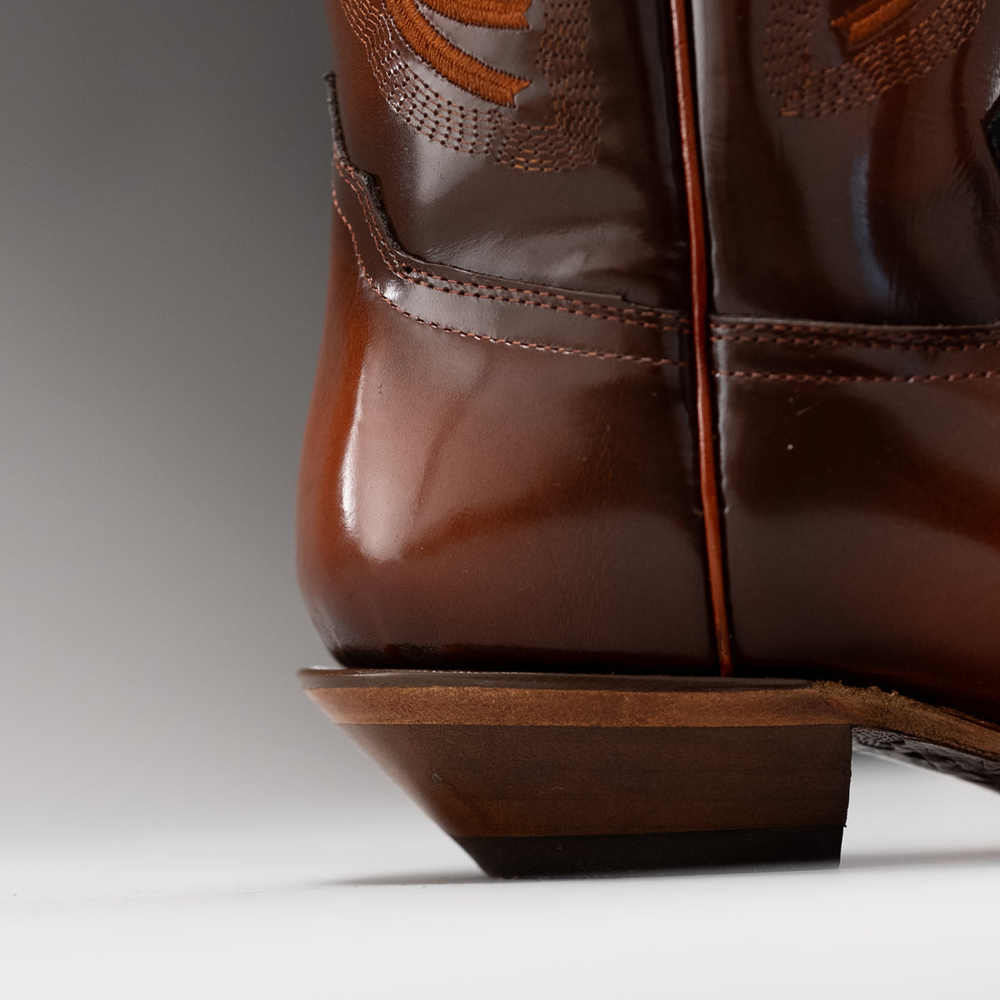 MEN'S CHAMELEON LEATHER J TOE COWBOY BOOTS