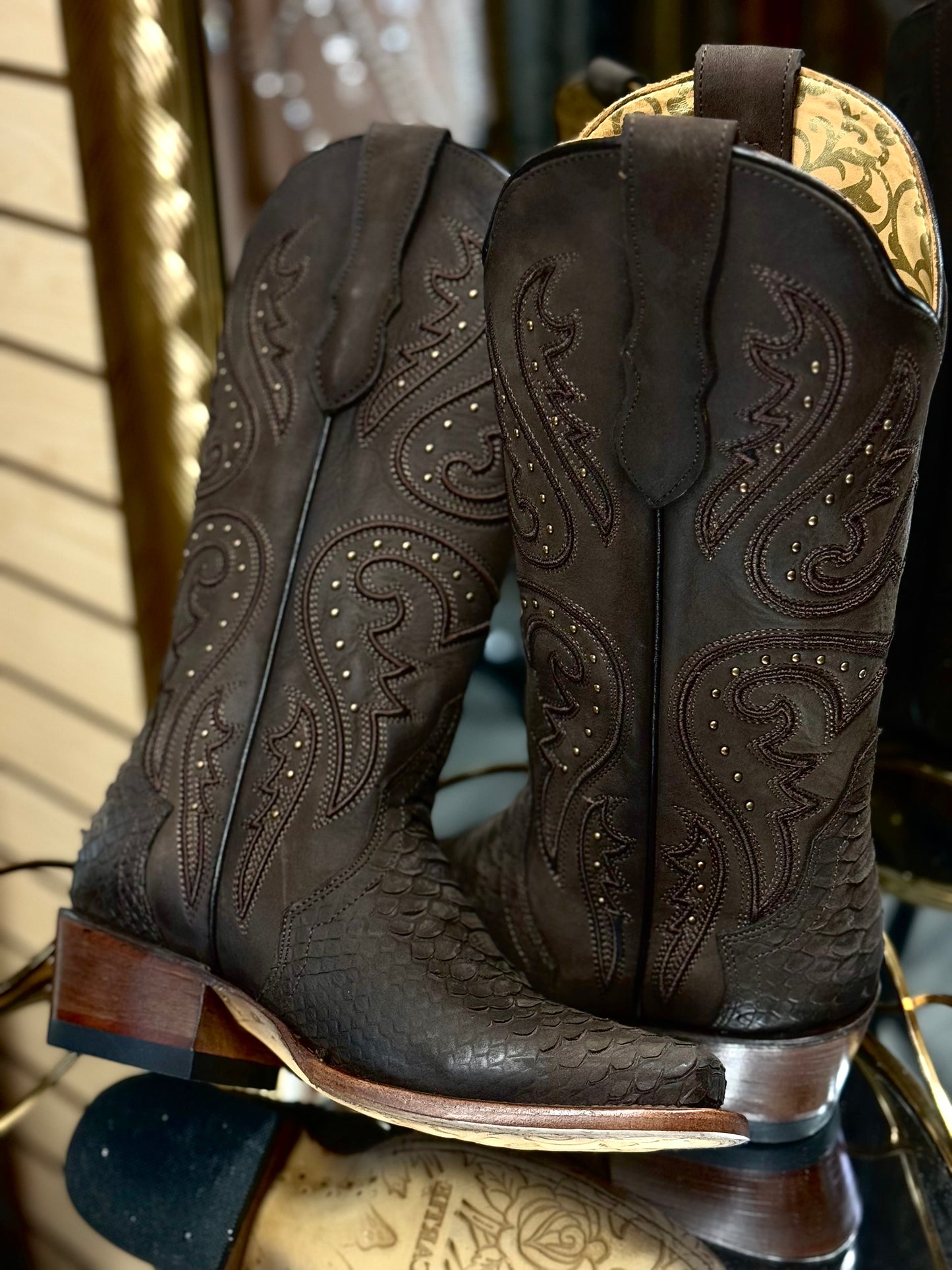 WOMEN'S BROWN MAMBA PYTHON TRIBUTE SQUARE TOE