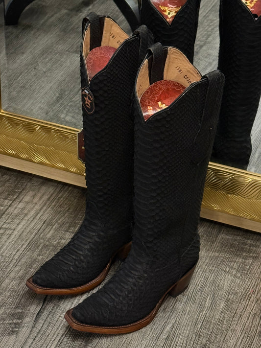 LOS ALTOS WOMEN'S SLAY EXOTIC PYTHON TALL WESTERN BOOTS - BLACK SNIP TOE