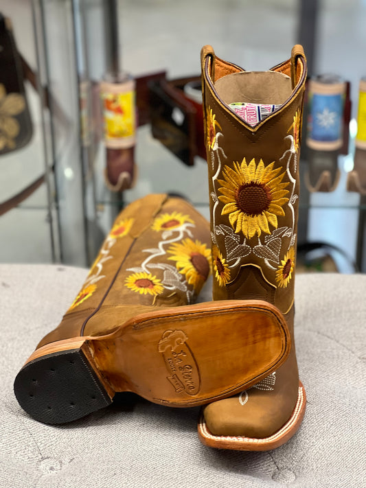 Mirasol| Square Toe Womens Boots Tan