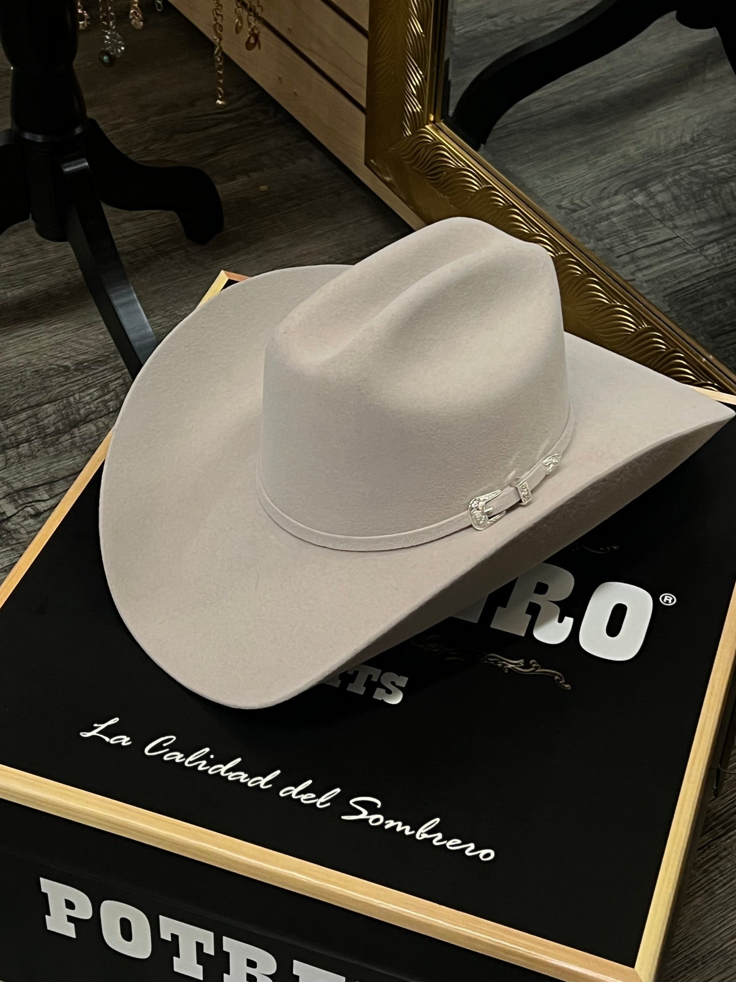 Texana Potrero 30x (Belly)