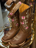 Tania | Women’s Square Toe Boots & Belt