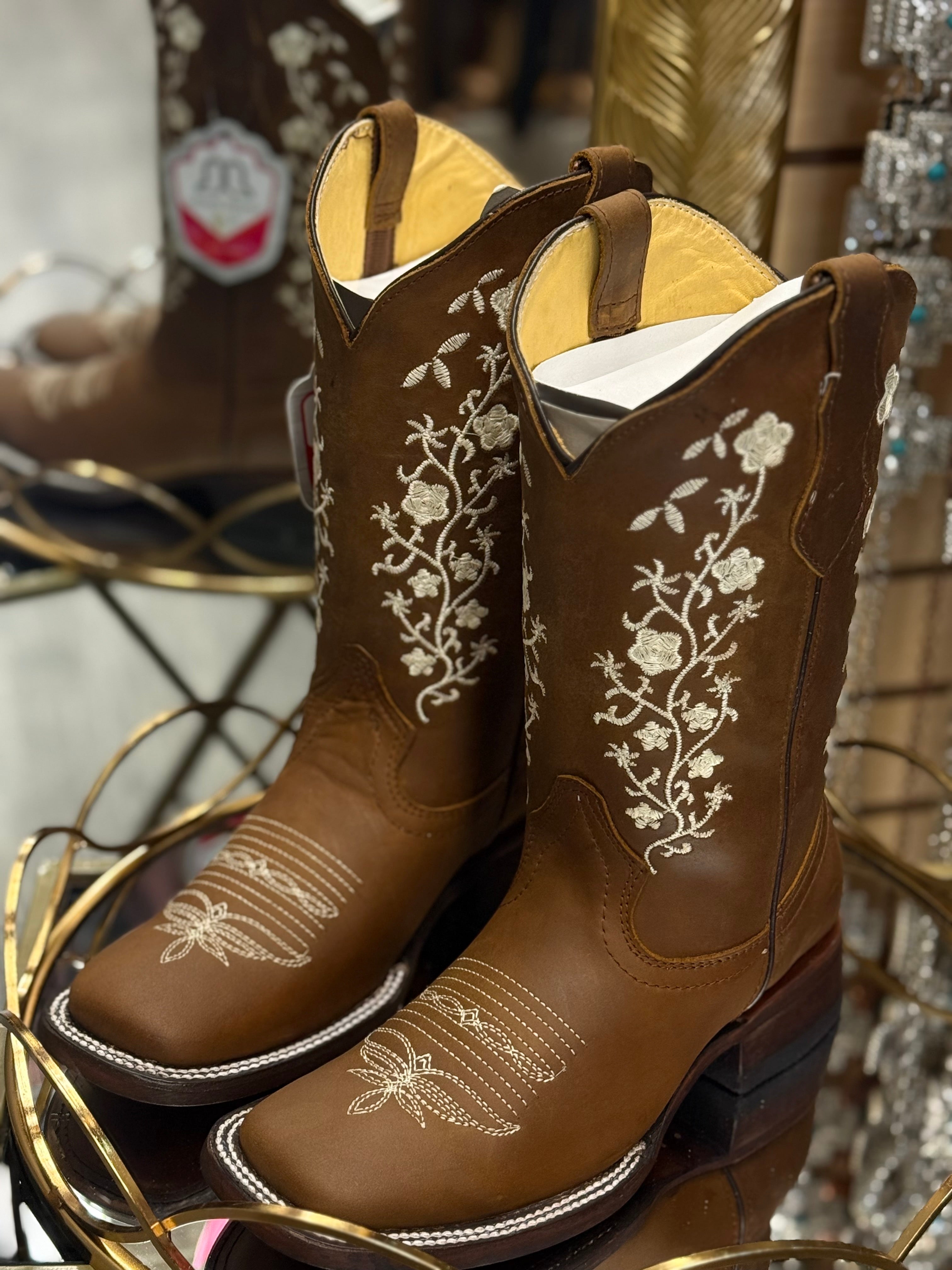 Coqueta SB  | Square Toe Boots Canela