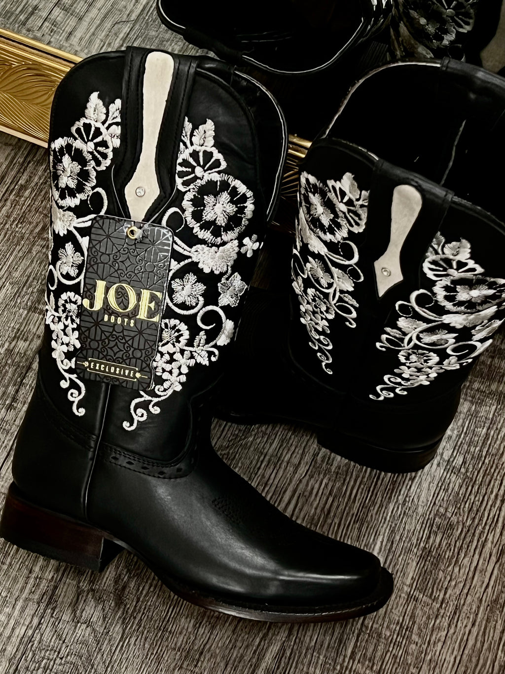 Florence Women’s Square Toe Boots