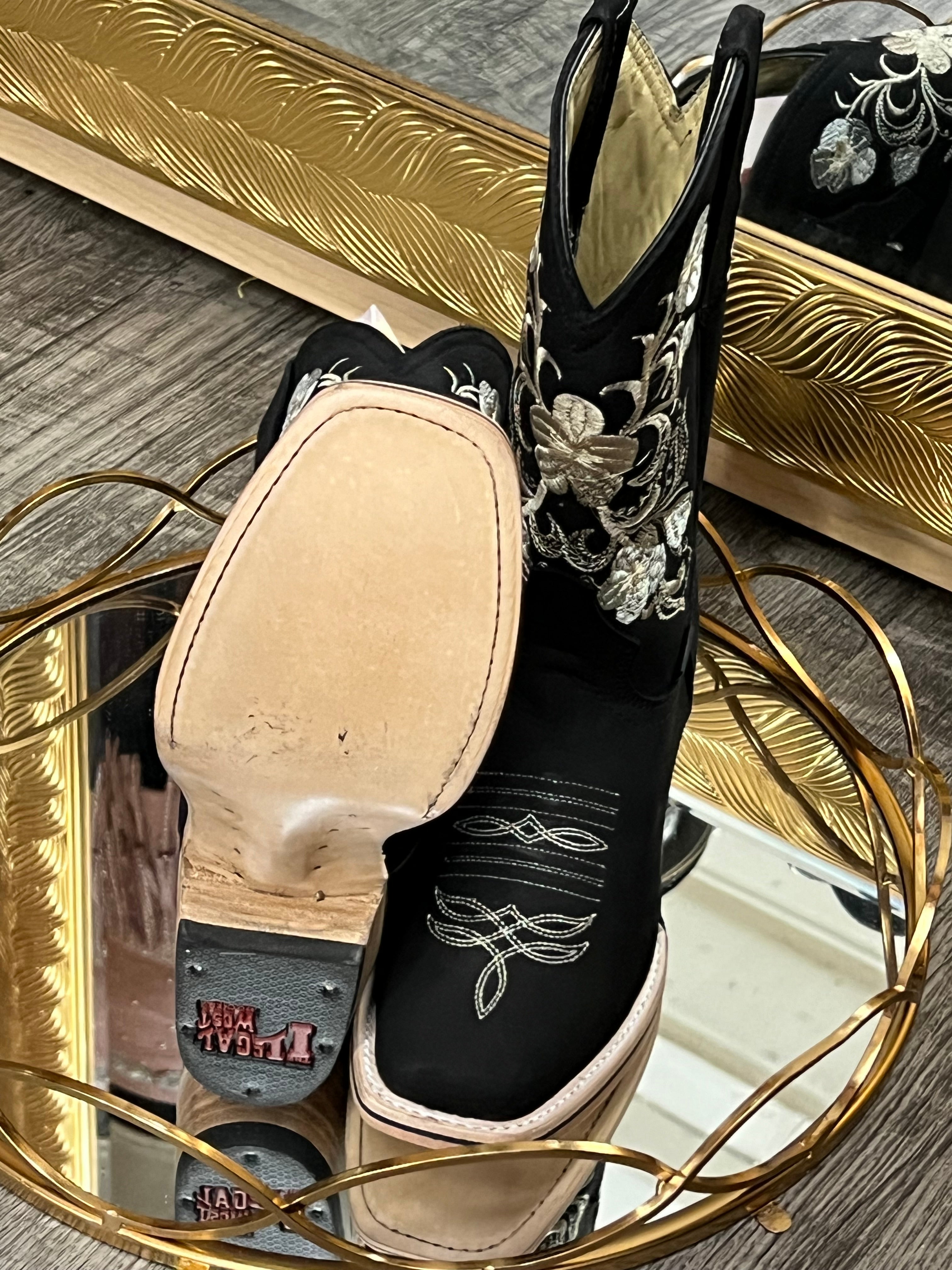 Judy |Womens Square Toe Boots