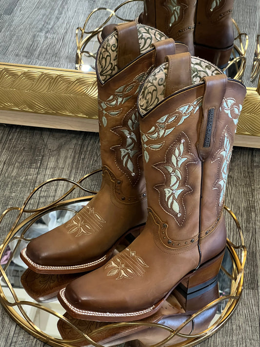 Cristina | Square Toe Boots