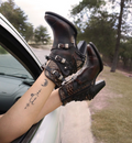 Crue All Leather Round Toe Short Boots (Desert)