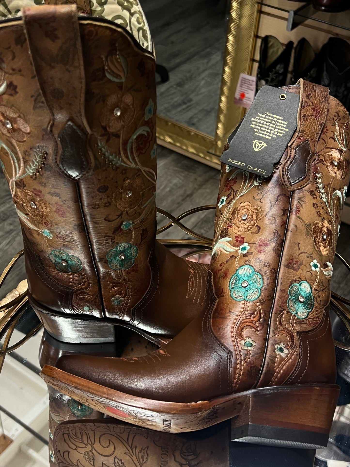Pacific  | Women’s Square Toe Boots