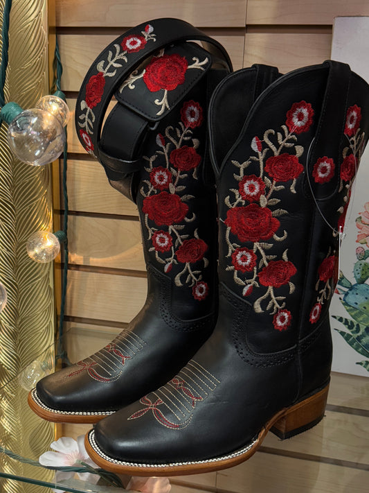 Bethany Boots and Belt Set