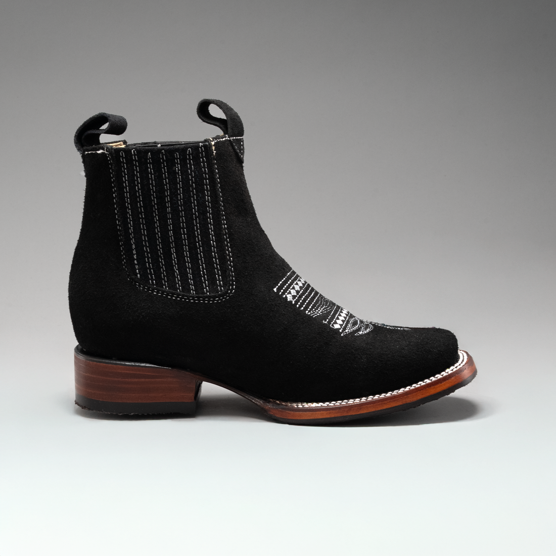 WOMEN'S 723 NOBUCK SQUARE TOE ANKLE BOOTS