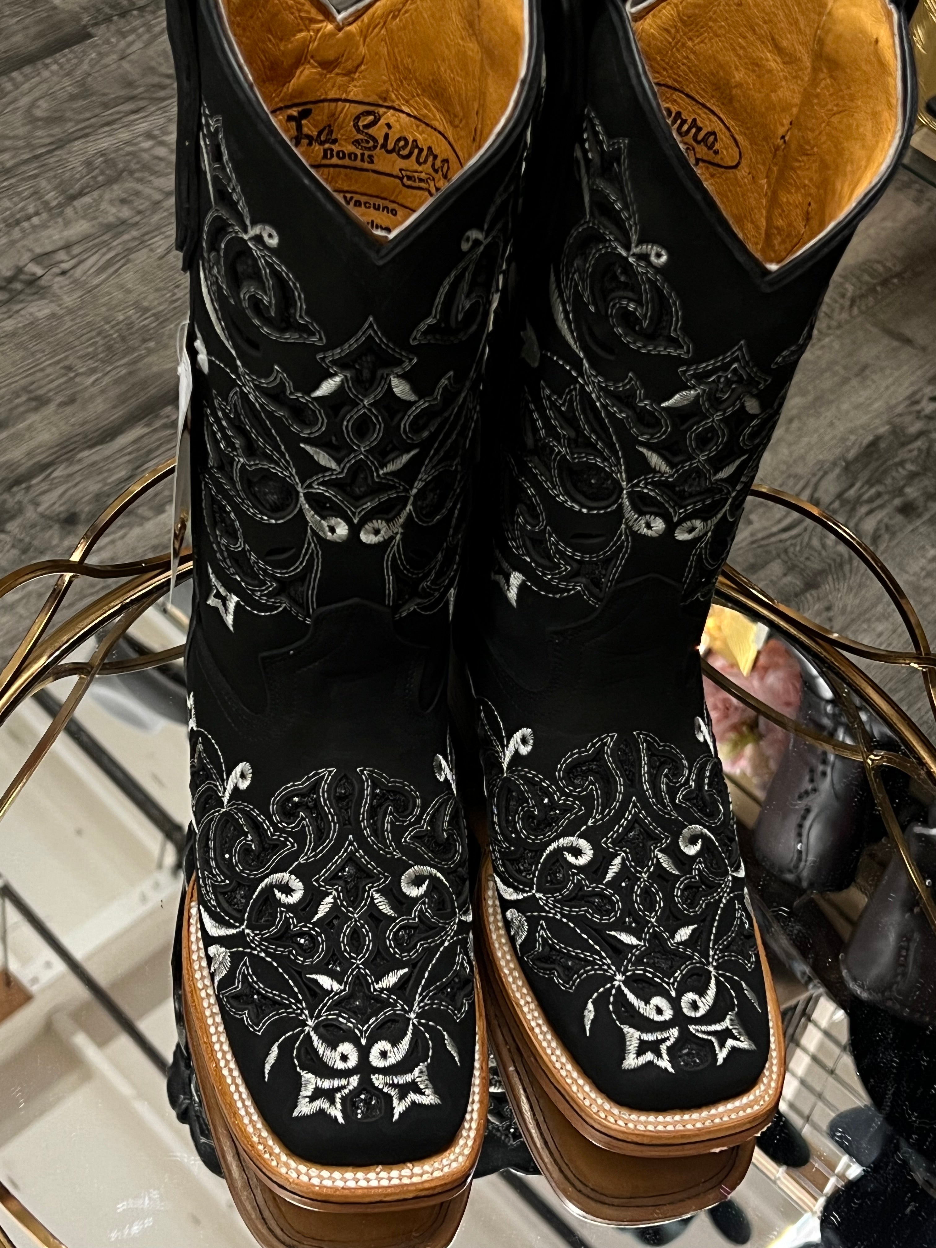 Valeria| Square Toe Boots