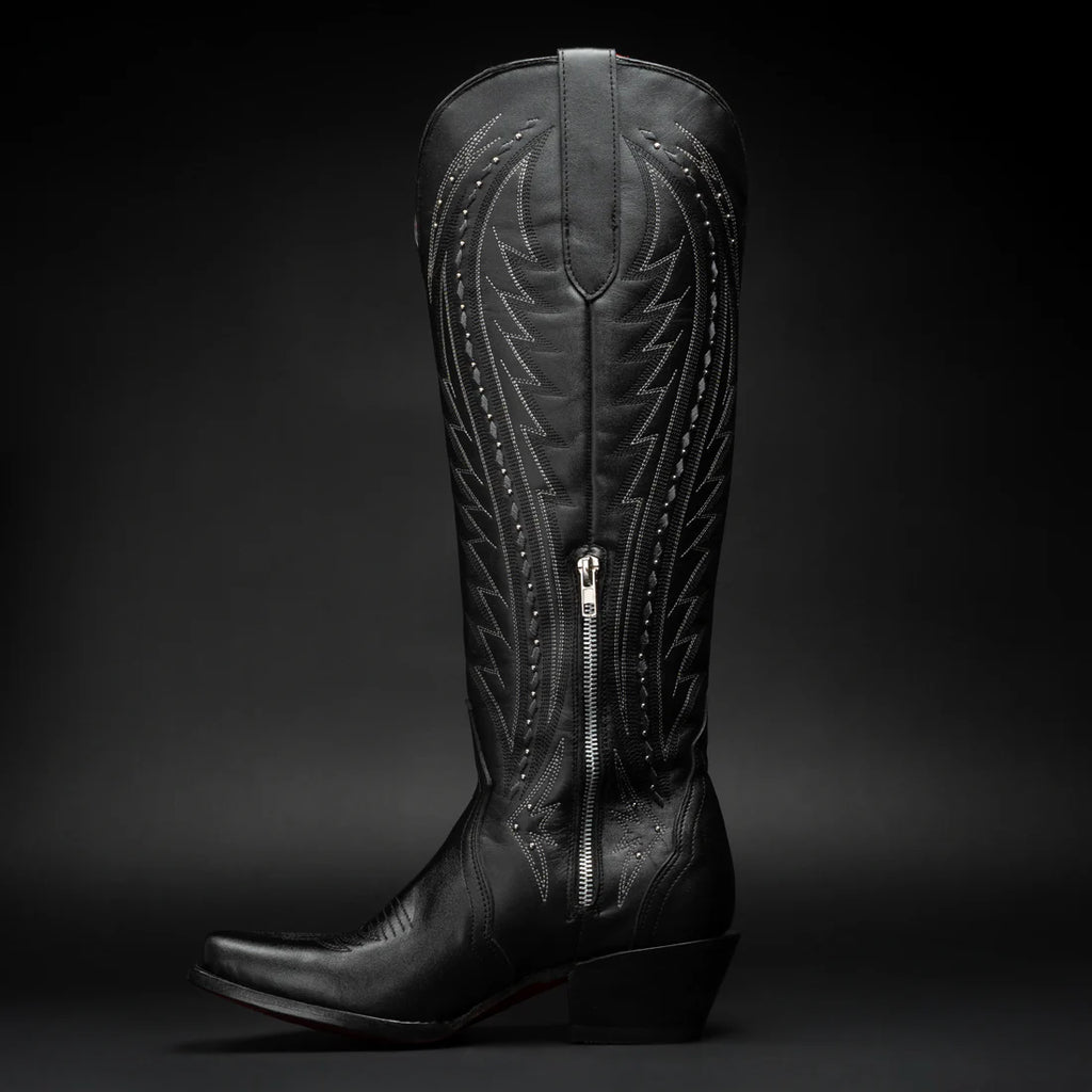 WOMEN'S SAVAGE BELLE  SNIP TOE BLACK