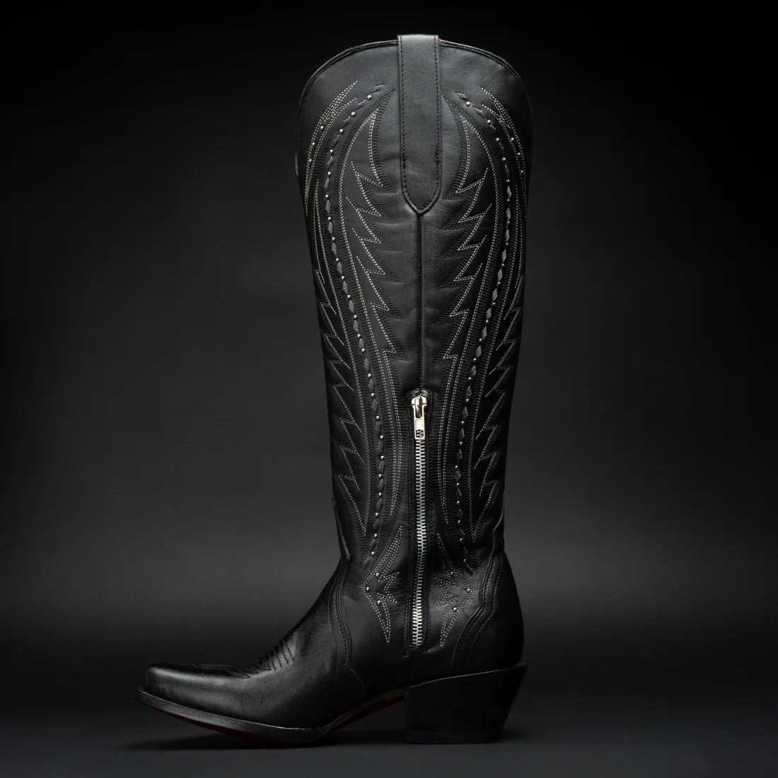 WOMEN'S SAVAGE BELLE  SNIP TOE BLACK