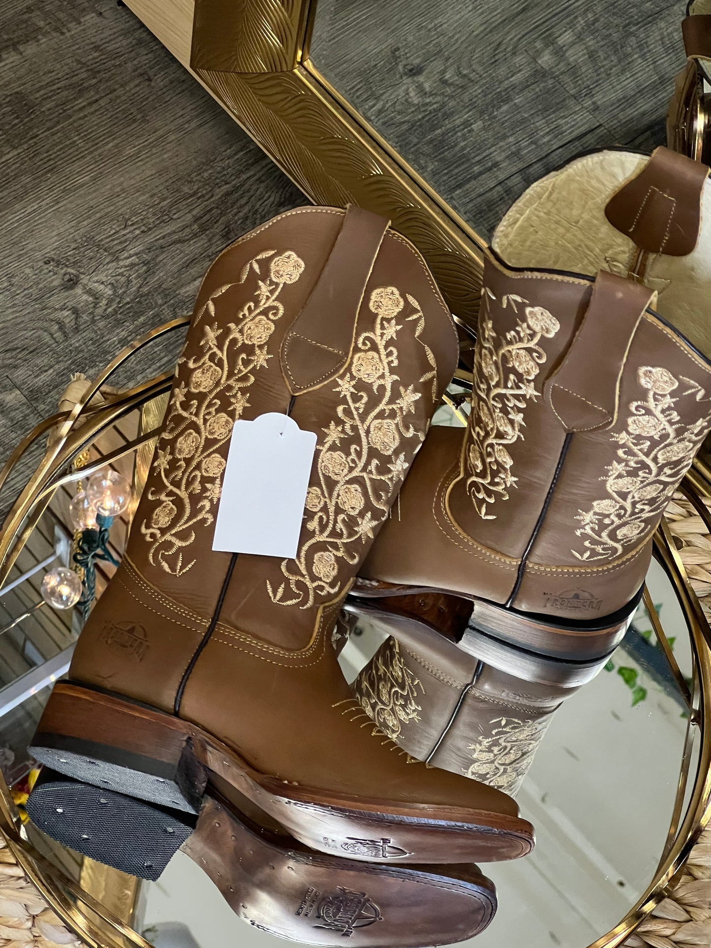 Jazmin | Square Toe Boots Canela