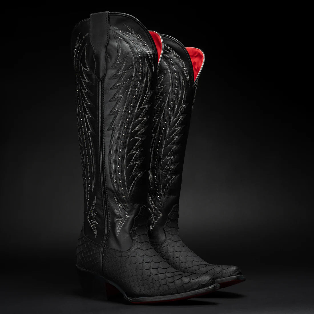 WOMEN'S SAVAGE BELLE PYTHON TRIBUTE SNIP TOE BLACK