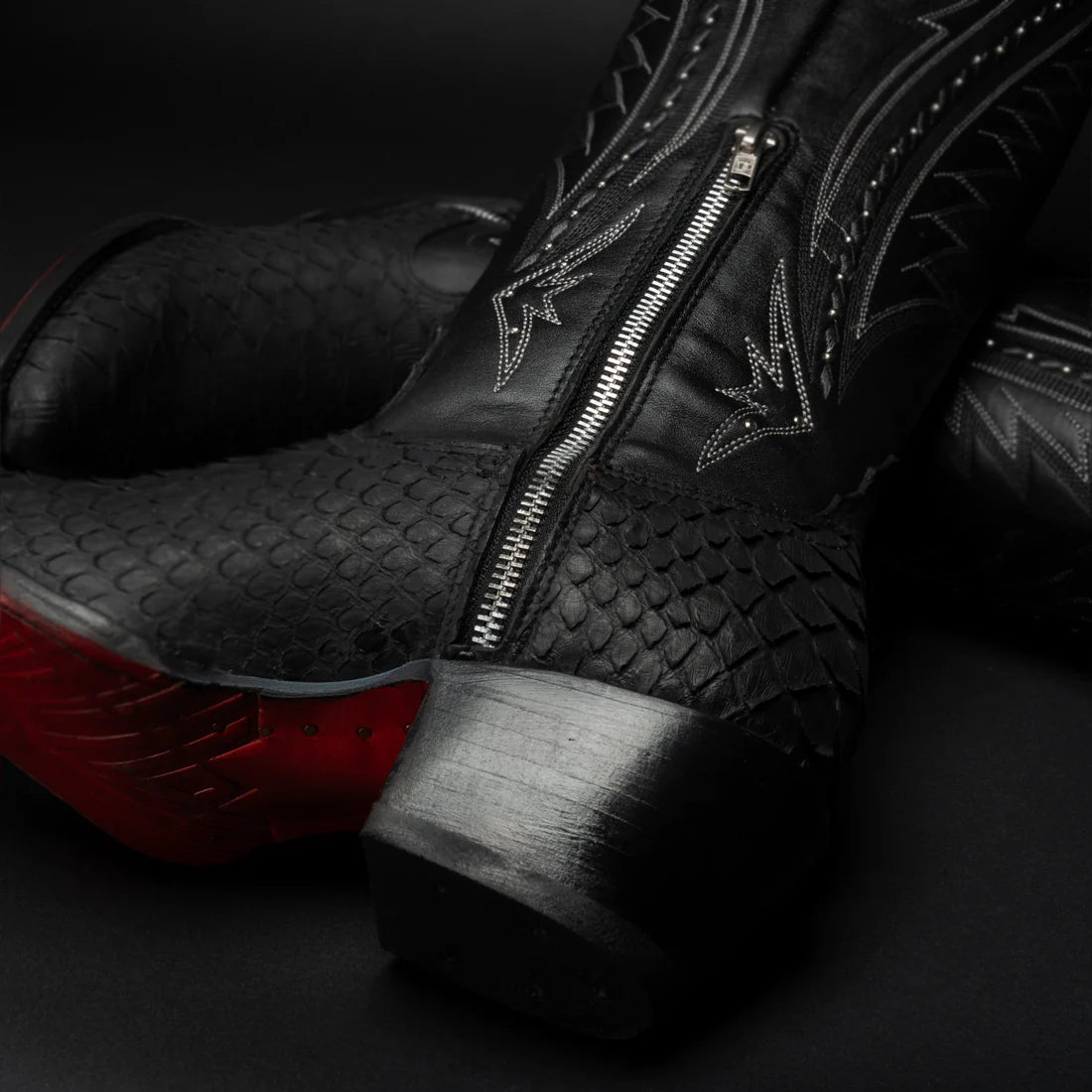 WOMEN'S SAVAGE BELLE PYTHON TRIBUTE SNIP TOE BLACK