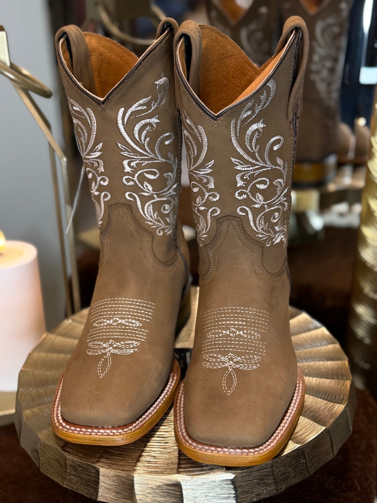 KIARA| WOMENS SQUARE TOE BOOTS