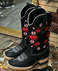 Flor Women’s Square Toe Boots (Black)