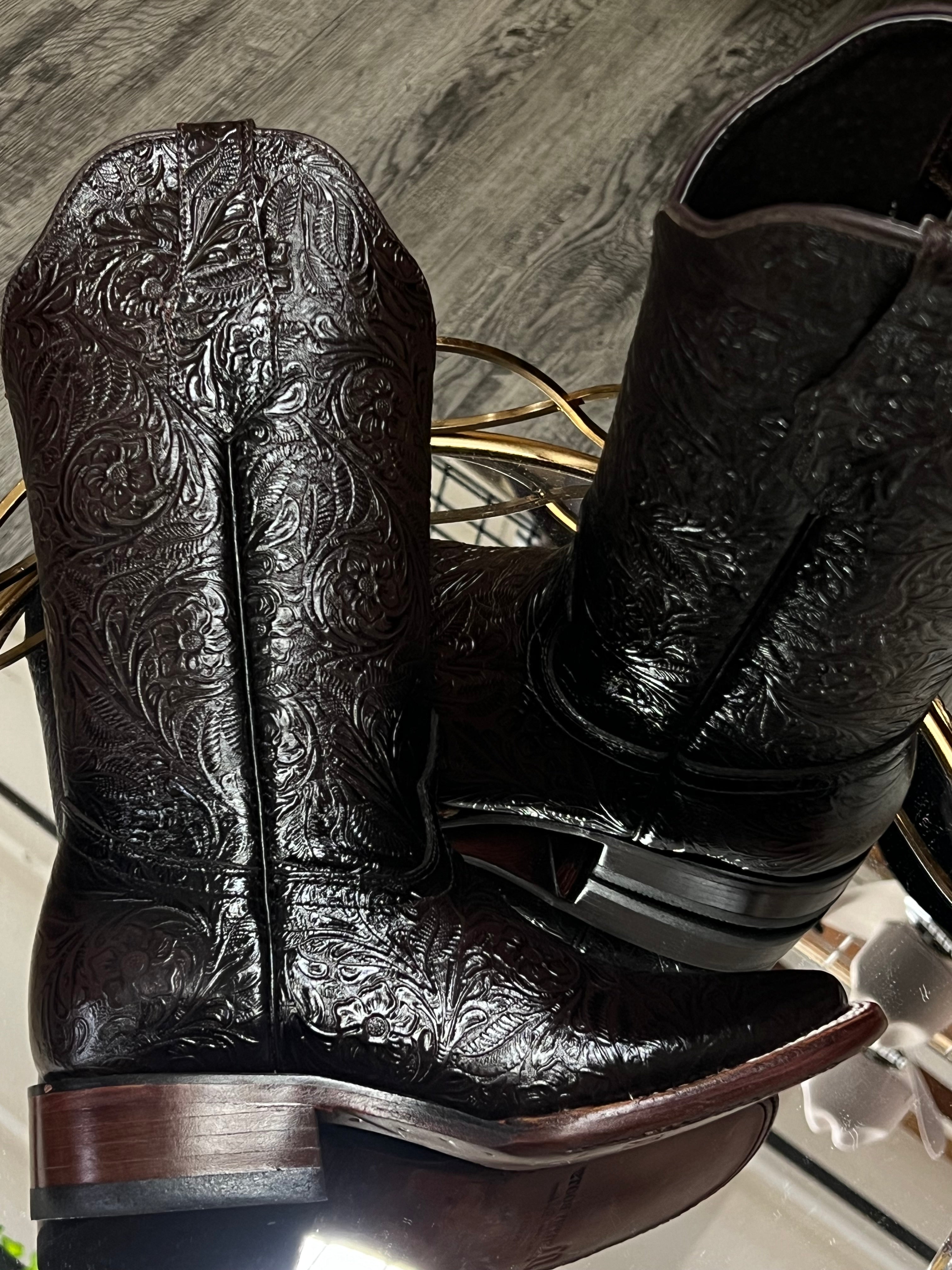 Esther | square toe Hand-tooled Boots Wine
