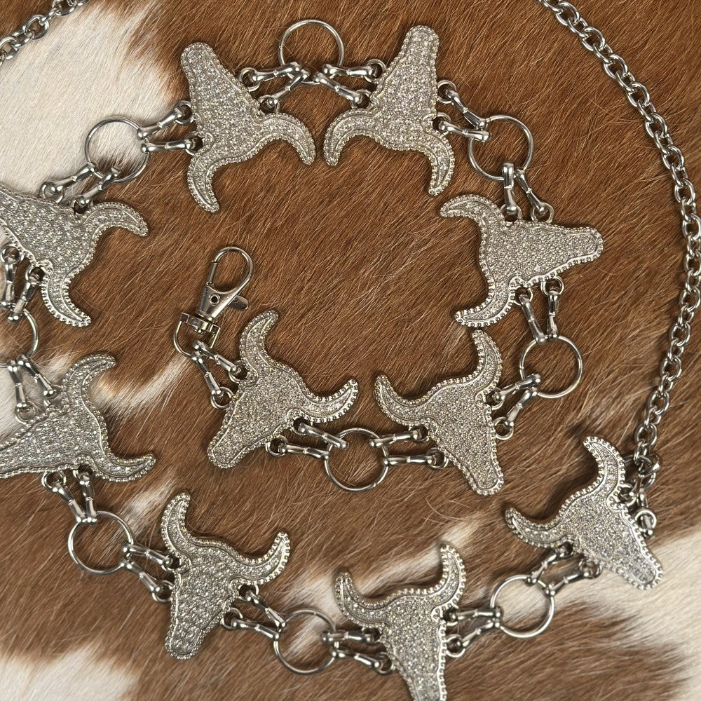WOMEN’S WESTERN STYLE RHINESTONE BULL HEAD CONCHO CHAIN BELT