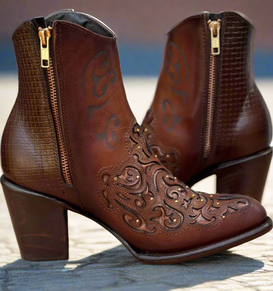 Lucy Women’s ankle boots