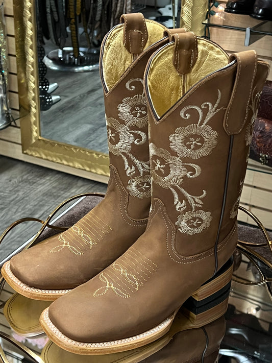 Carmen| Square Toe Boots