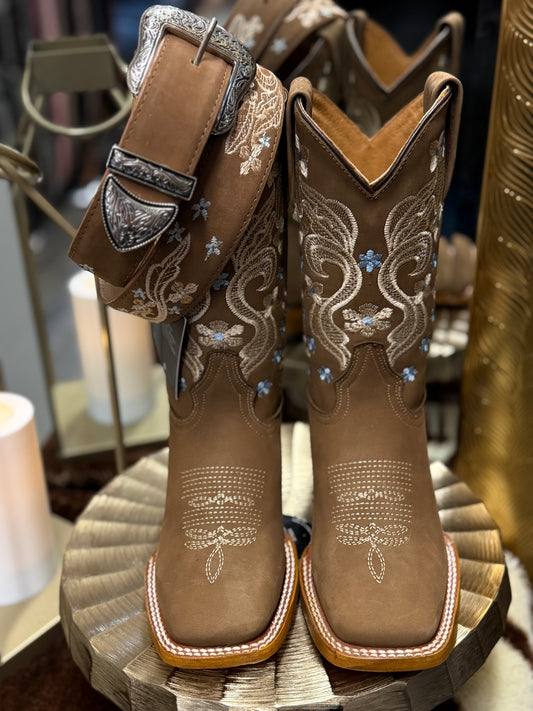 Sarahi Blue Women’s Boots and Belt Set