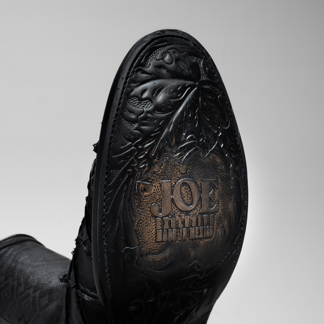 MEN'S PIRARUCU MONSTER FISH ROUND TOE COWBOY BOOTS