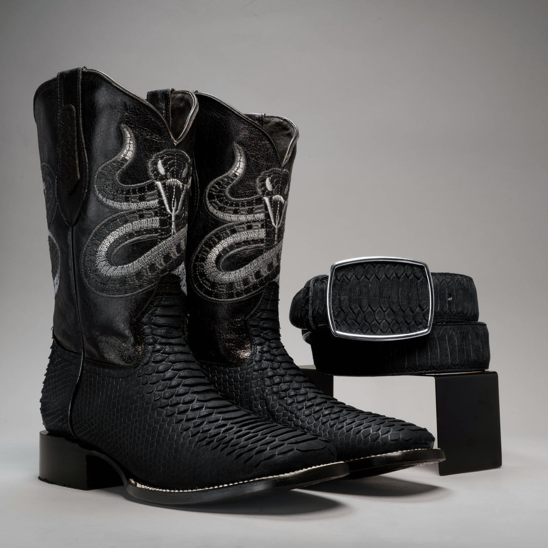 MEN'S VIPER PYTHON SQUARE TOE COWBOY BOOTS AND BELT COMBO