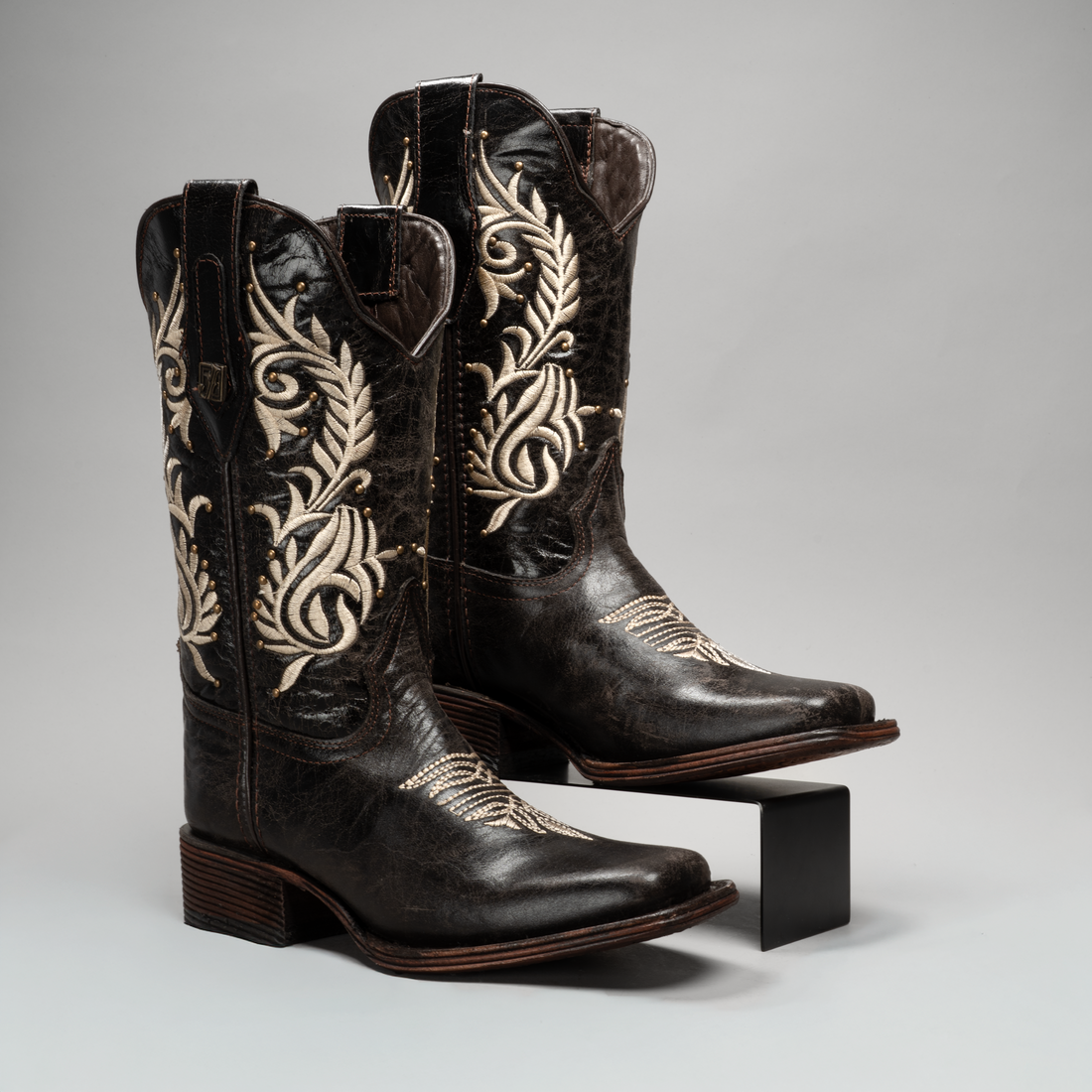 Jenny| WOMEN'S CLASSIC EMBROIDERED SQUARE TOE COWBOY BOOTS DARK BROWN