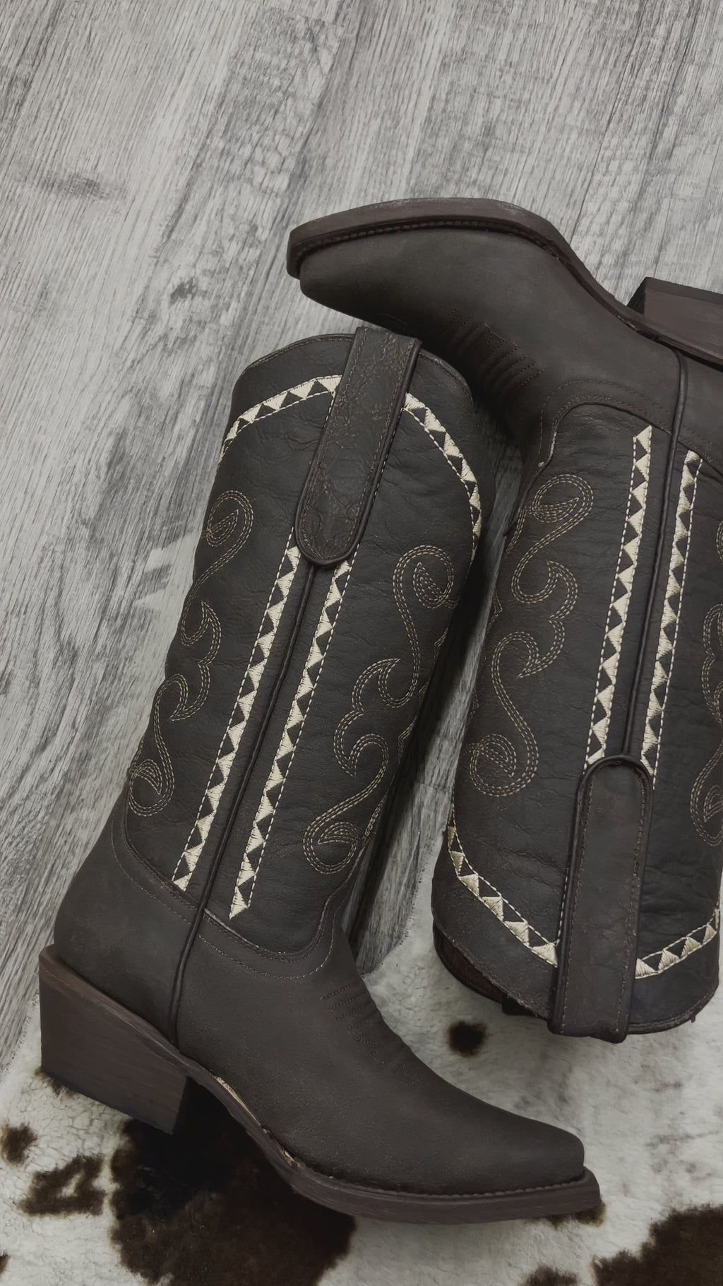Frame Snip Toe Boots