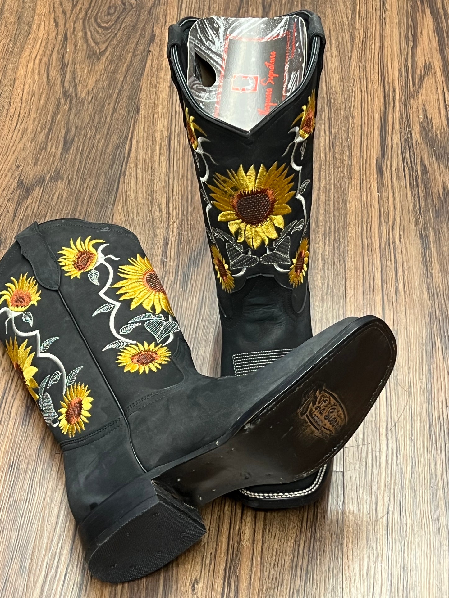 Mirasol| Square Toe Boots(Black)